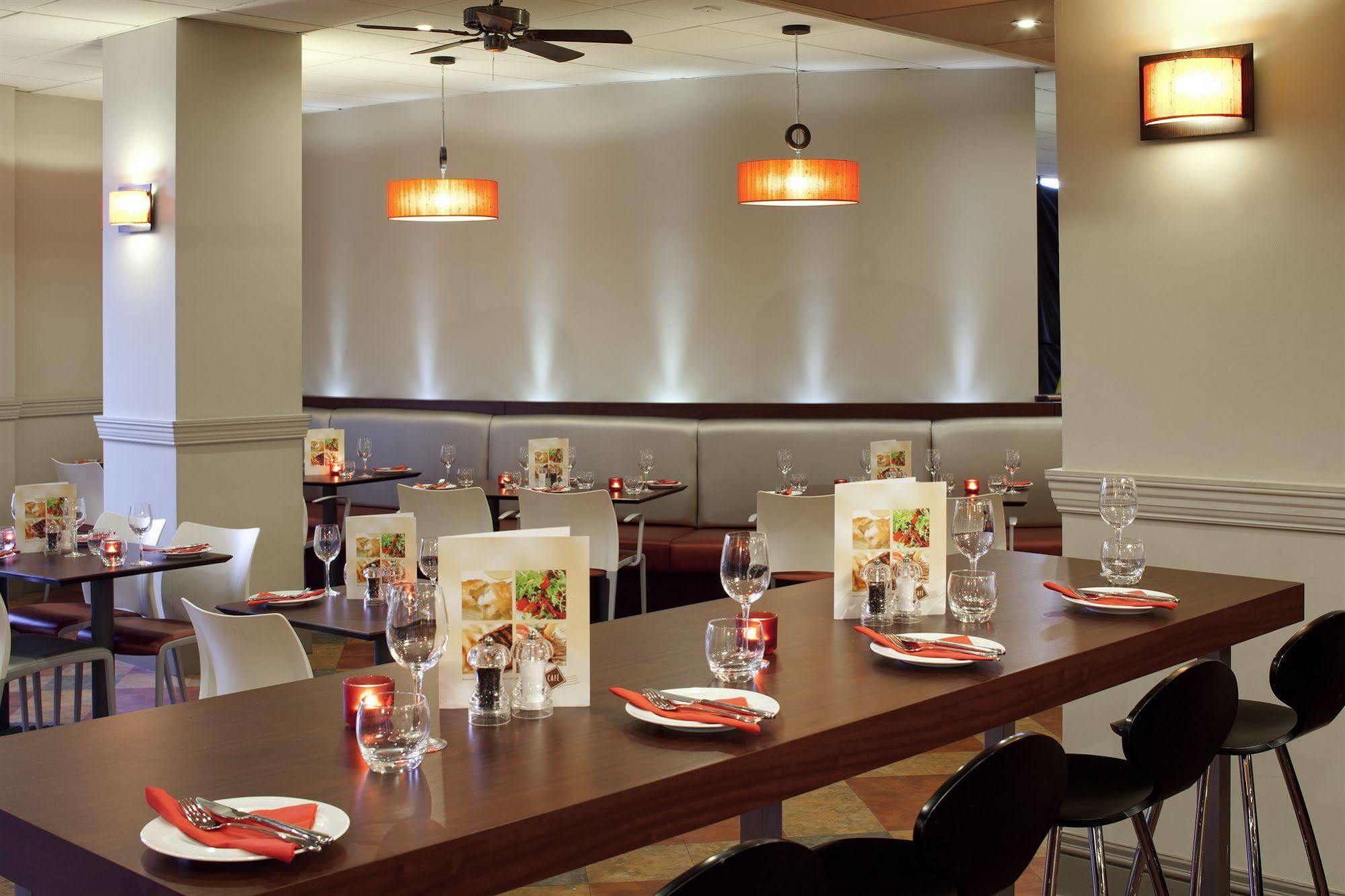 Ibis Leeds Centre Marlborough Street Hotel Buitenkant foto