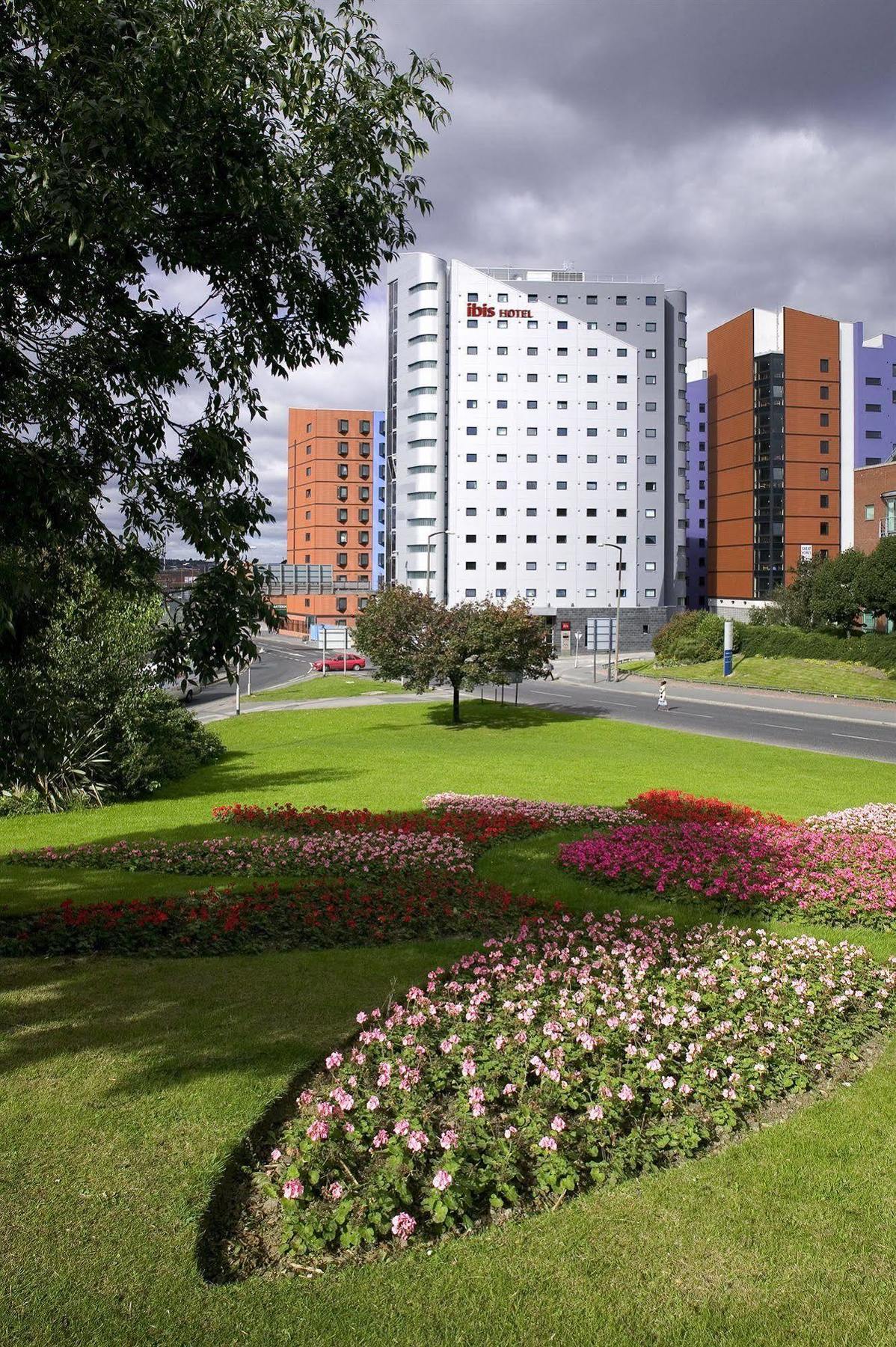 Ibis Leeds Centre Marlborough Street Hotel Buitenkant foto