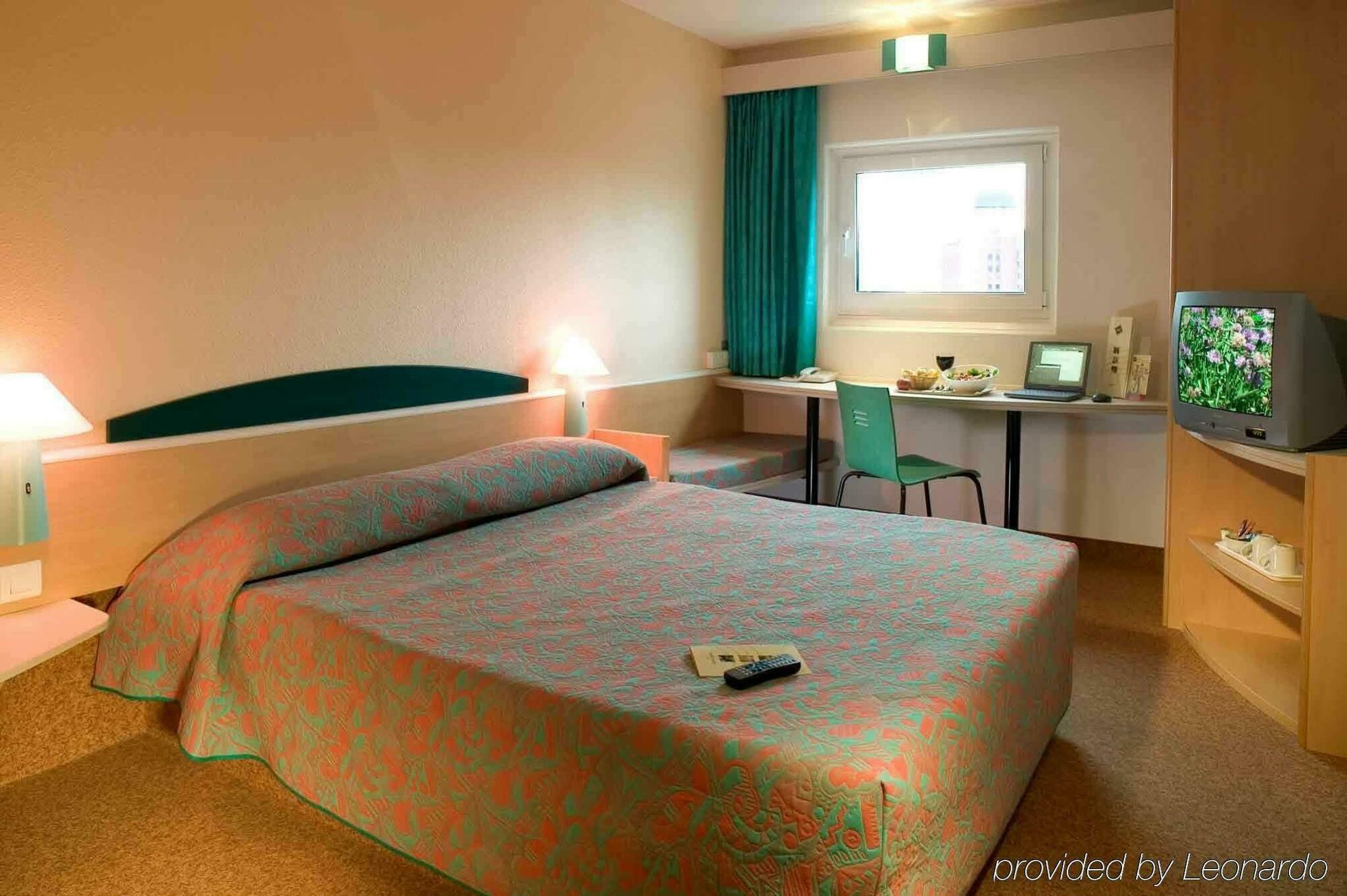Ibis Leeds Centre Marlborough Street Hotel Buitenkant foto