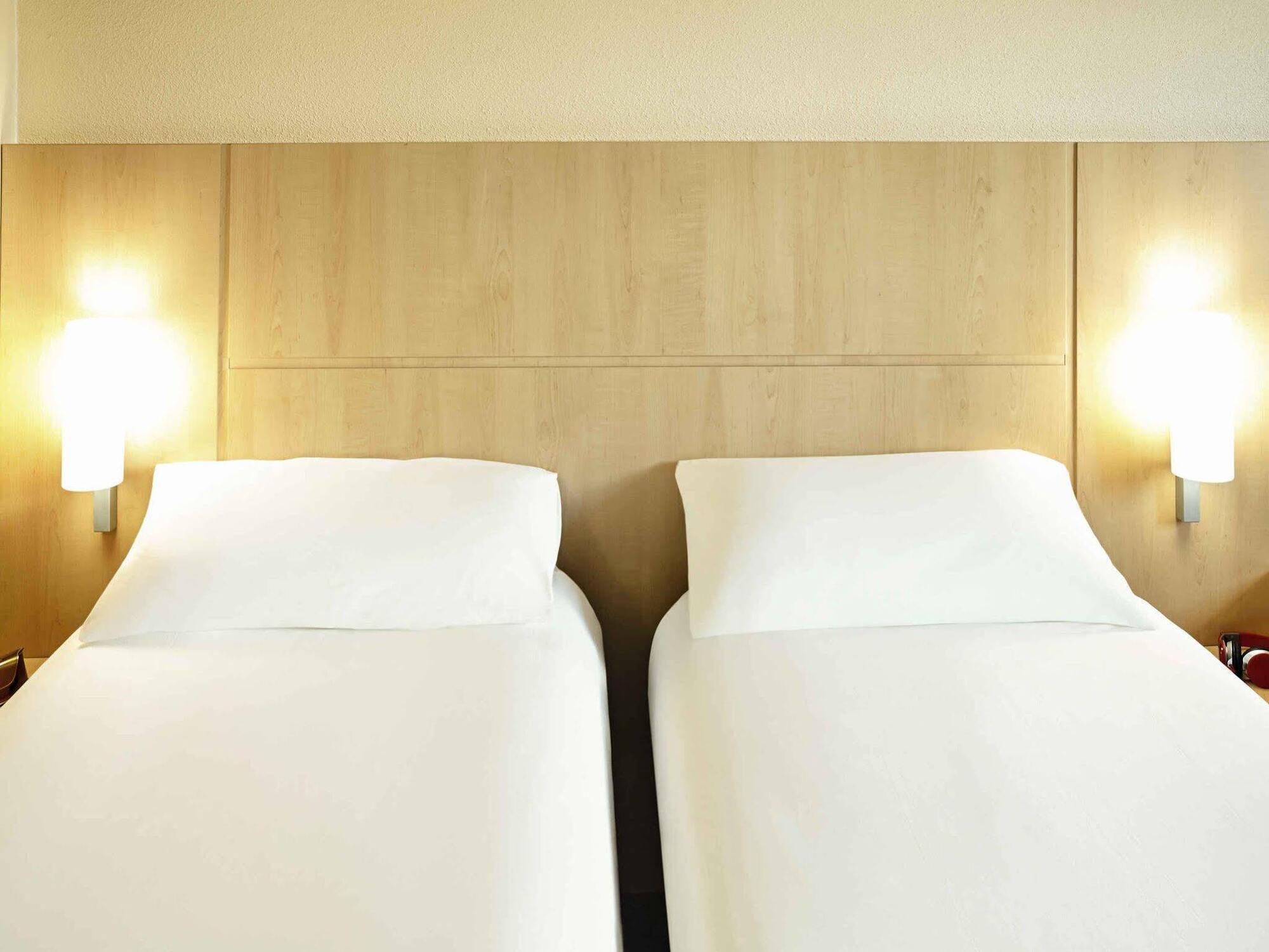 Ibis Leeds Centre Marlborough Street Hotel Buitenkant foto